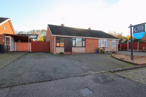 2 bedroom semi-detached bungalow for sale, Wheat Hill, Orchard Hills, Walsall, WS5 3DB