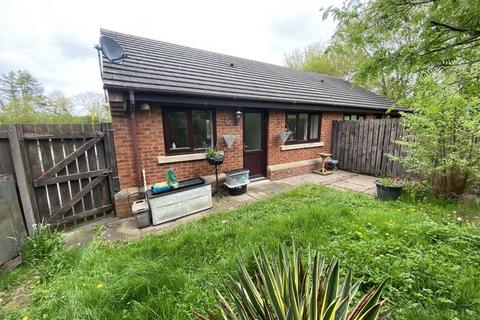 2 bedroom semi-detached bungalow for sale - Harrow Way, Northwich