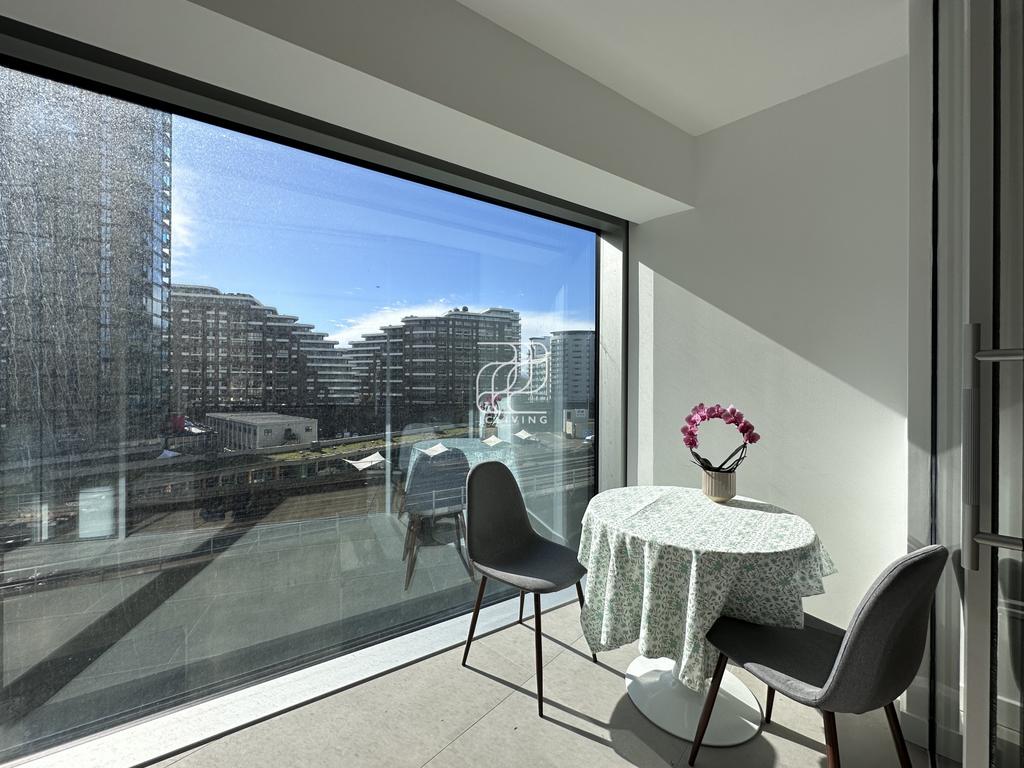 Oakley House, 10 Electric Boulevard, Battersea, L