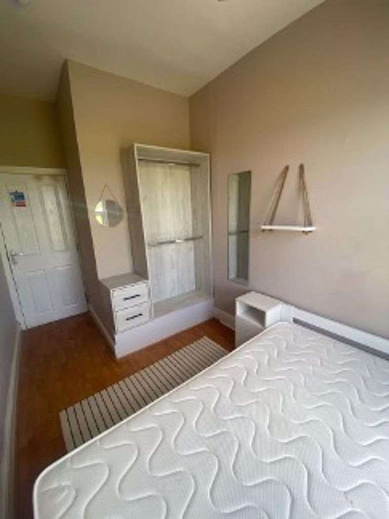 Bed 2
