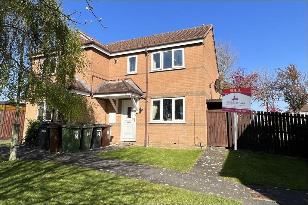 Horse Field View, Melton Mowbray 2 bed semidetached house for sale £