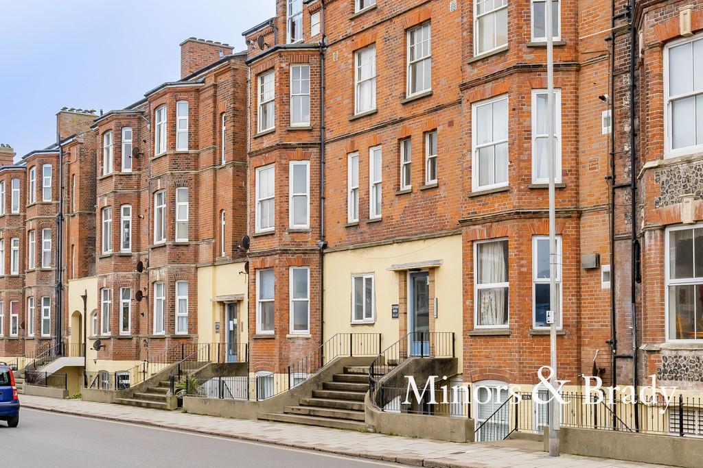 Clevedon House, Cromer 1 bed flat £595 pcm (£137 pw)