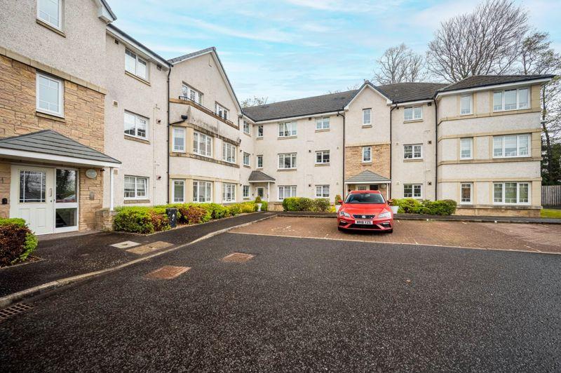 Dalzell Drive, Motherwell 2 bed flat £145,000