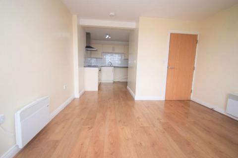 1 bedroom apartment to rent, Lord Street, Leigh
