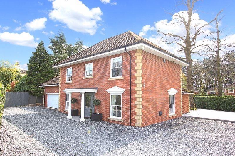 WOMBOURNE, Sytch Lane 4 bed detached house £775,000