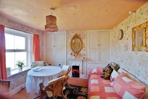 4, Prospect Cottages Blackmores Path, Lynton, EX35 6AP
