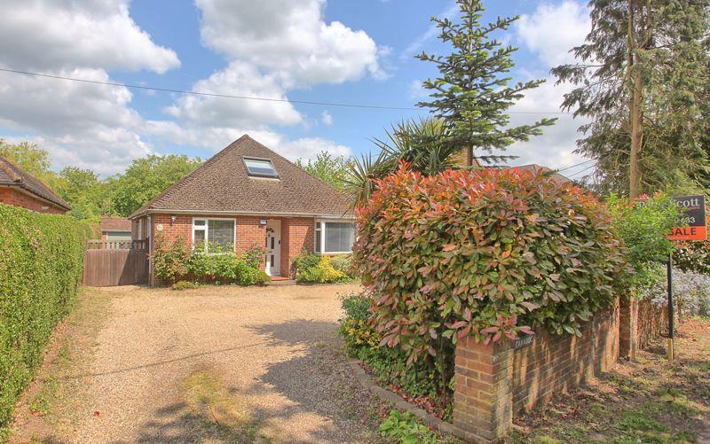 Narcot Lane, Chalfont St. Giles 4 bed detached house for sale £1,100,000