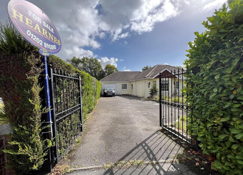 Oakhurst Road, West Moors, Ferndown... 4 bed detached bungalow £485,000