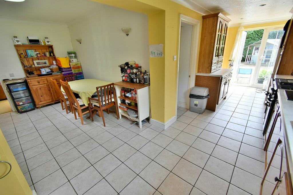 Kitchen/dining room