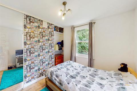 2 bedroom flat for sale, Ashmore Road, Maida Hill, London