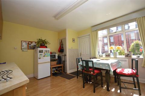 3 bedroom terraced house for sale - Longroyd Crescent, Leeds, West Yorkshire