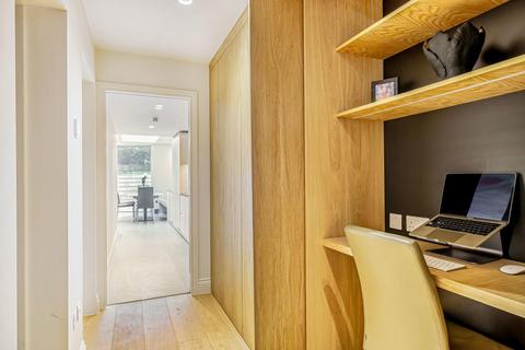 47a Winchester Avenue, London, NW6 7TT
