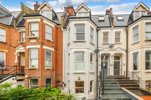 47a Winchester Avenue, London, NW6 7TT