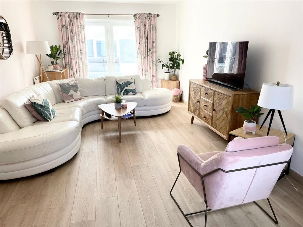 Lounge: