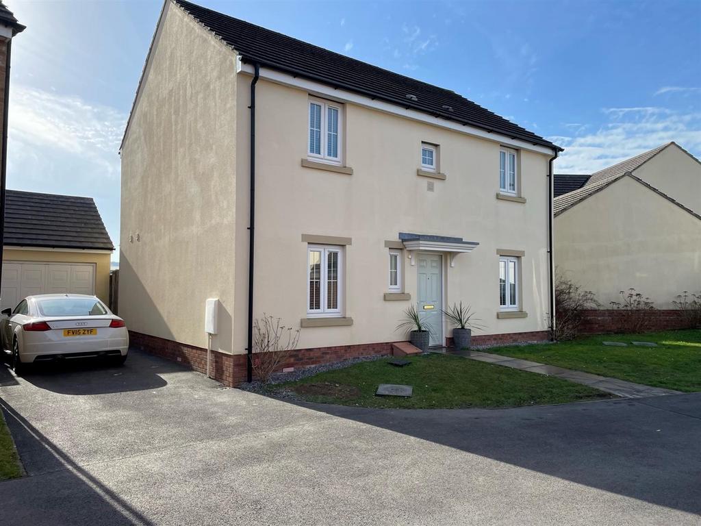 4 Rhoddfar Ceffyl 4 front 3.jpg