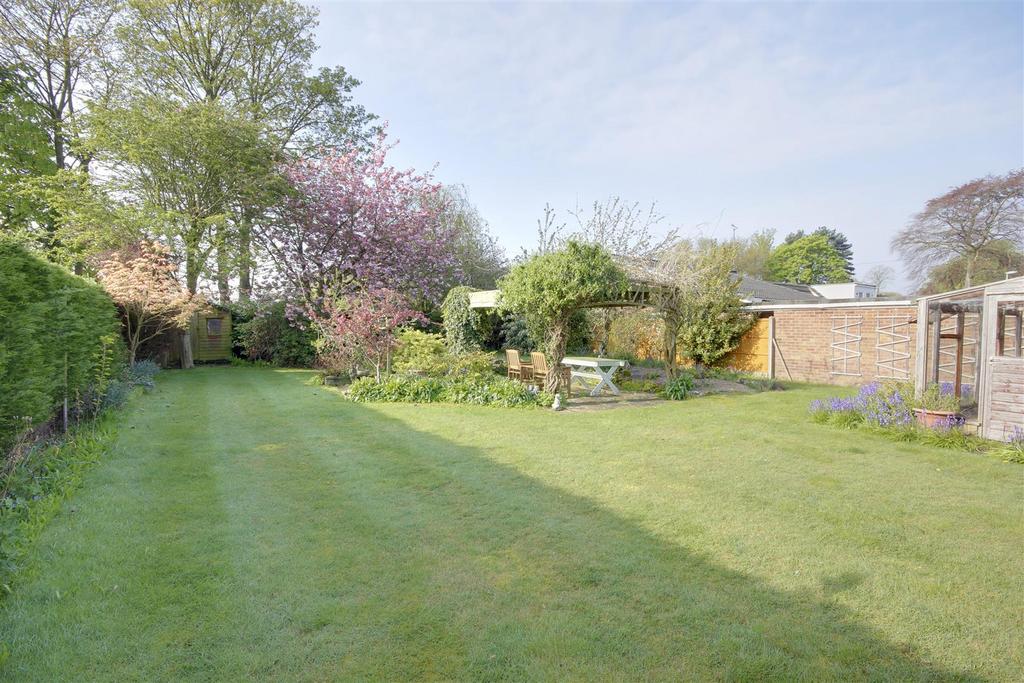 Hunter Road, Elloughton 3 bed semidetached bungalow for sale £275,000