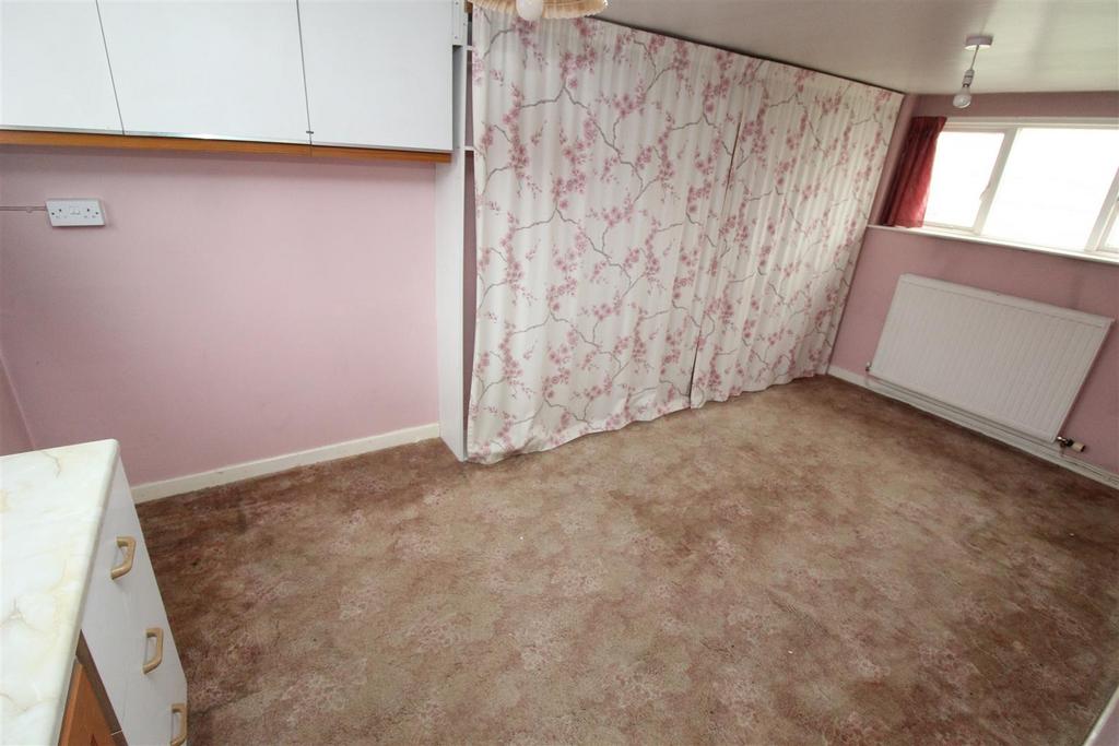 Bedroom/ Reception Room