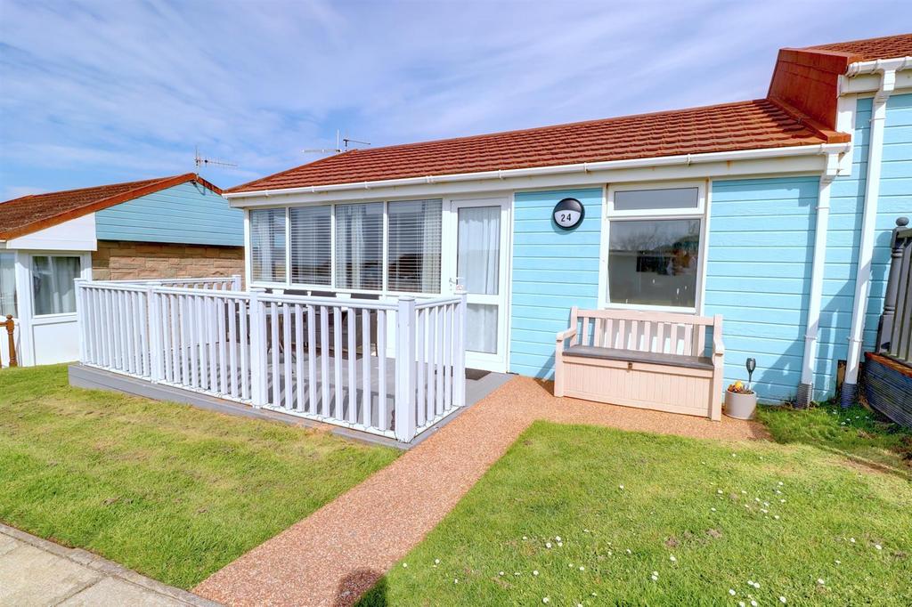 Merley Road, Westward Ho, Bideford 2 bed chalet for sale £59,950
