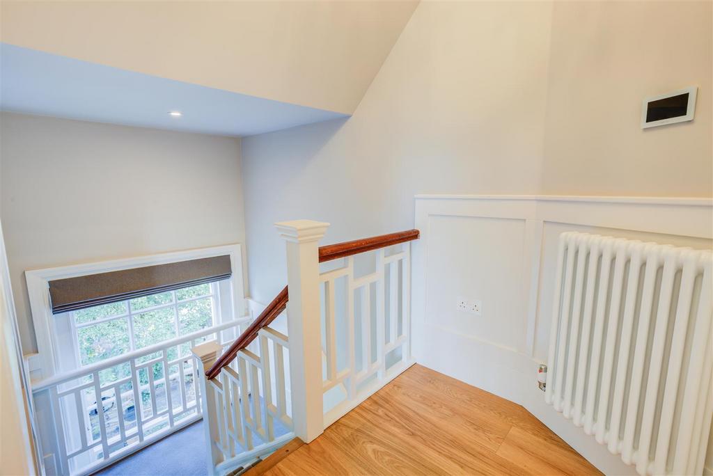 Dukes Avenue,W4 FOR SALE