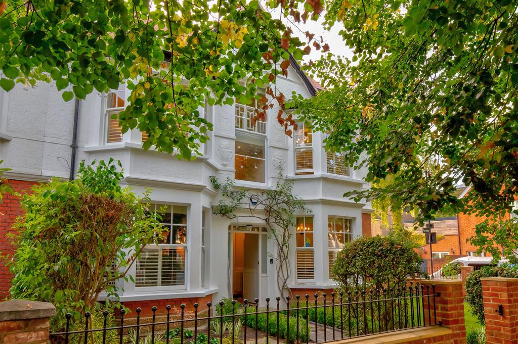 Dukes Avenue,W4 FOR SALE