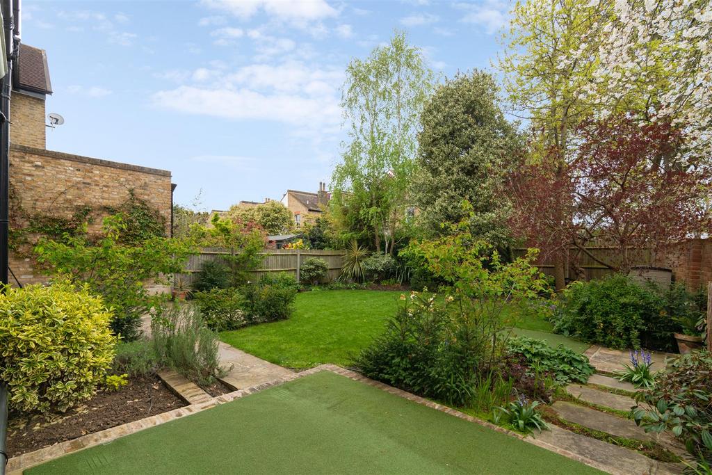 Dukes Avenue,W4 FOR SALE