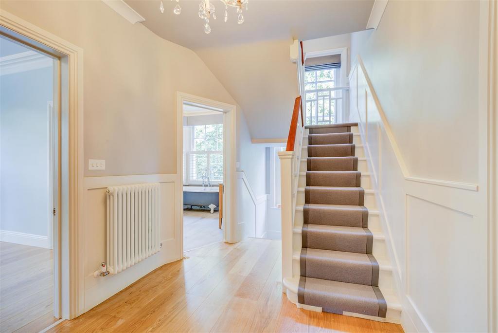 Dukes Avenue,W4 FOR SALE