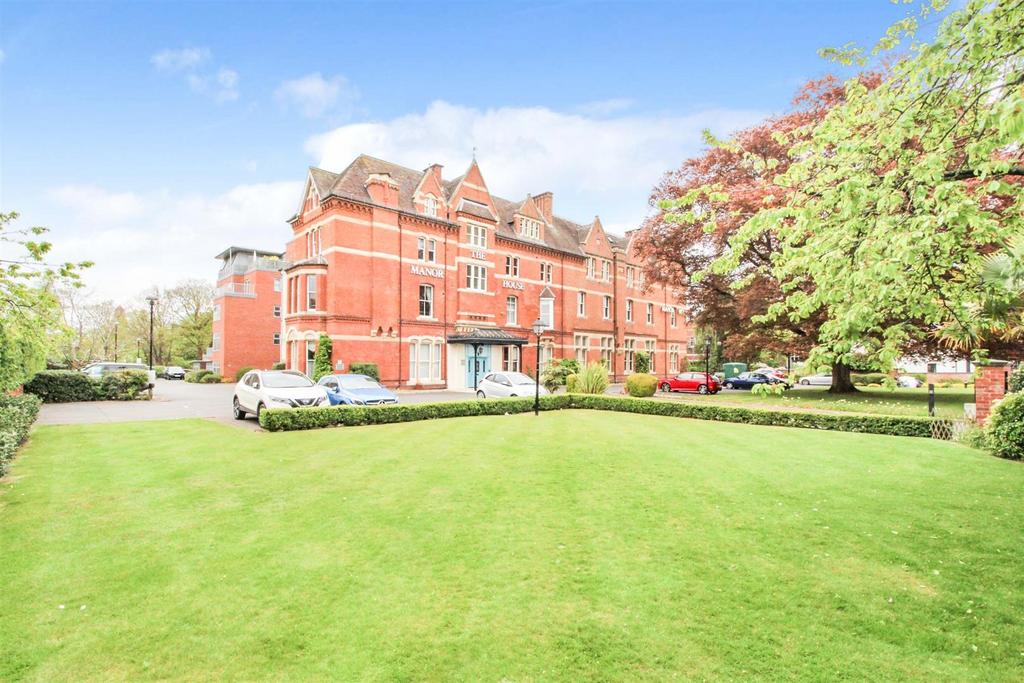 Manor House, Avenue Road, Leamington... 2 bed apartment £1,250 pcm (£