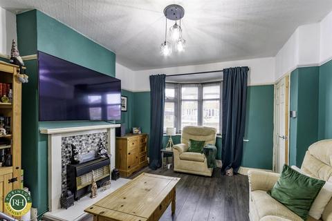 14 Sledmere Road, Doncaster, DN5 8SE