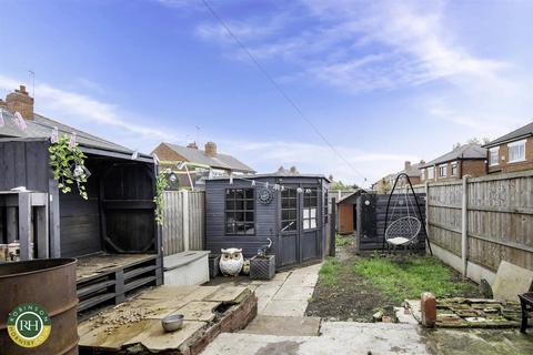 14 Sledmere Road, Doncaster, DN5 8SE