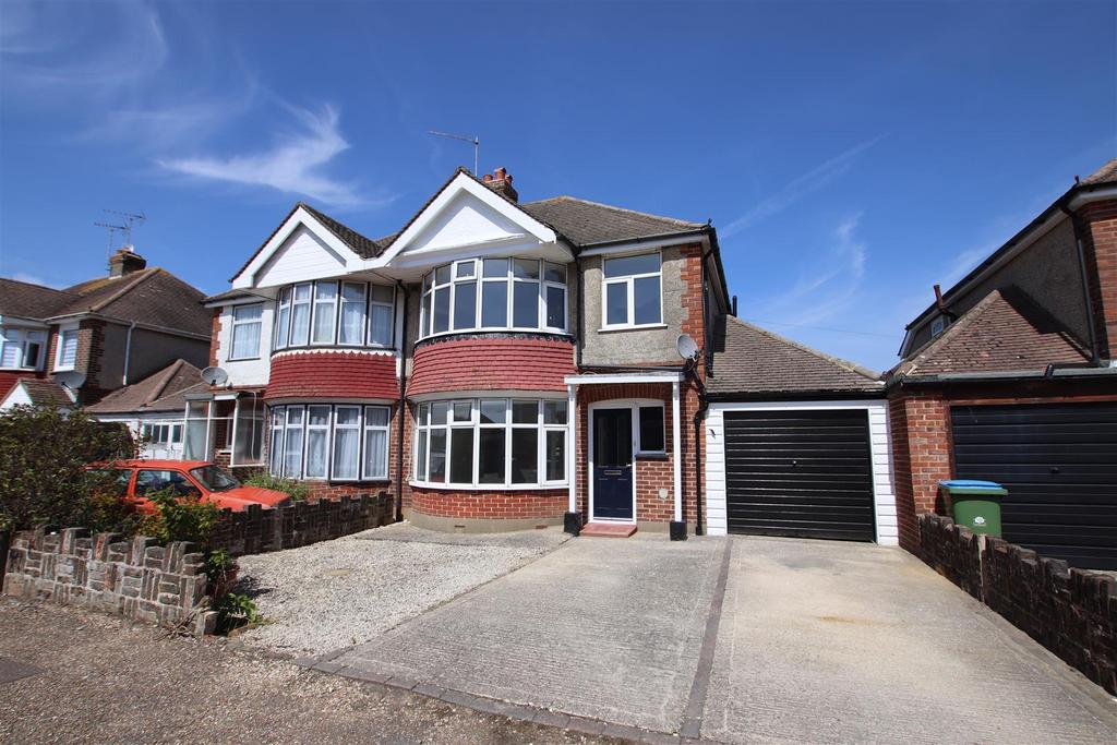 Greencourt Drive, Bognor Regis 3 bed semidetached house £1,500 pcm