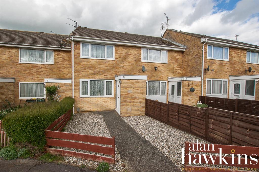 Saffron Close, Royal Wootton Bassett. 2 bed terraced house £227,500