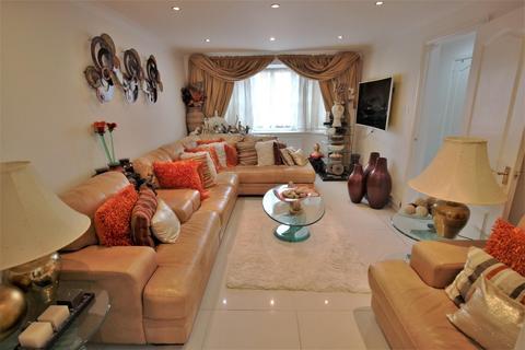1 Turnbury Close, London, SE28 8QP