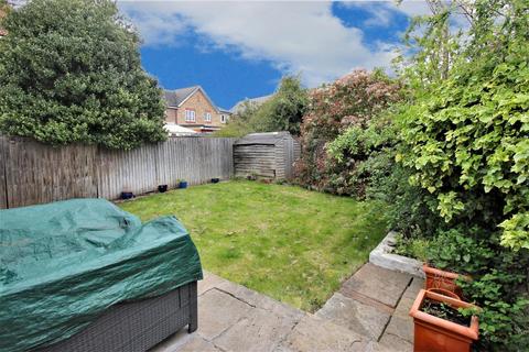 1 Turnbury Close, London, SE28 8QP