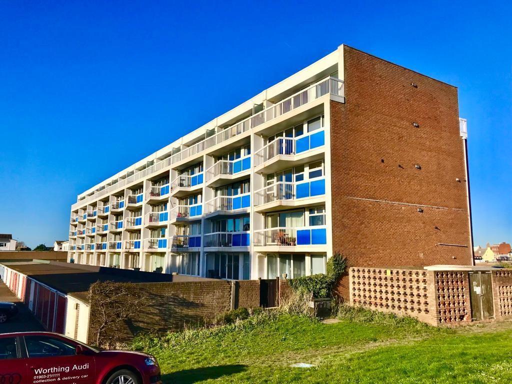 Pacific Court, Shoreham by Sea 2 bed house share £1,400 pcm (£323 pw)