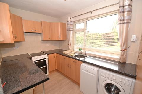 5 Bray Close, Bradford, BD7 4LU