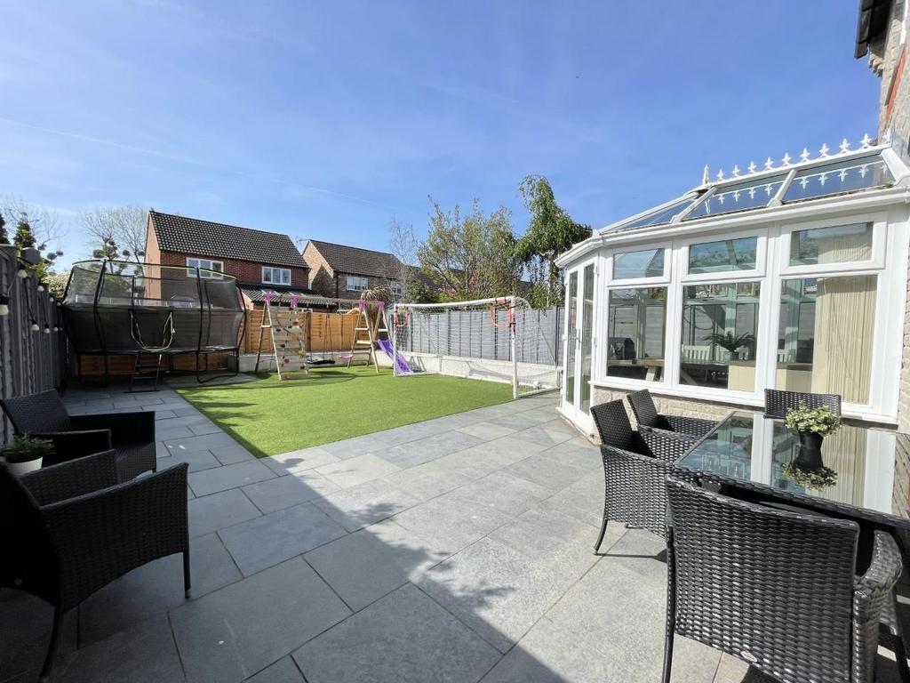 Springdale Close, Hardwicke, Gloucester 4 bed detached house for sale