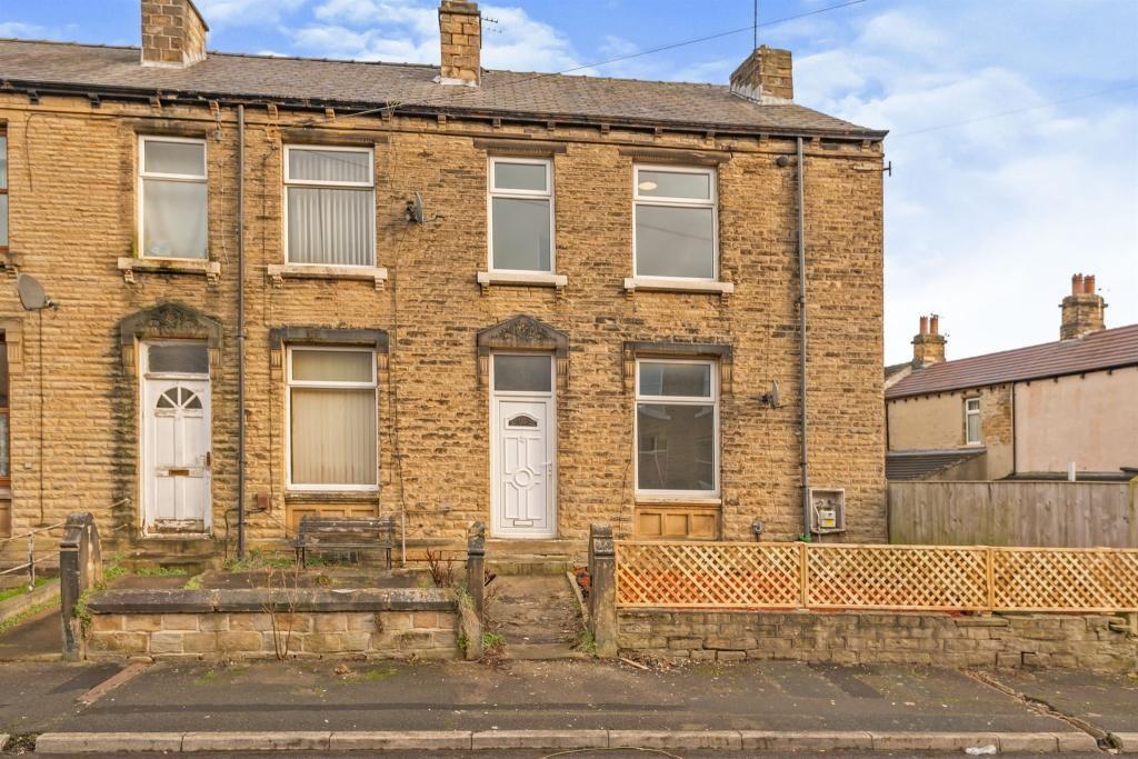 Pollard Street, Huddersfield, HD2 2 bed end of terrace house £113,000