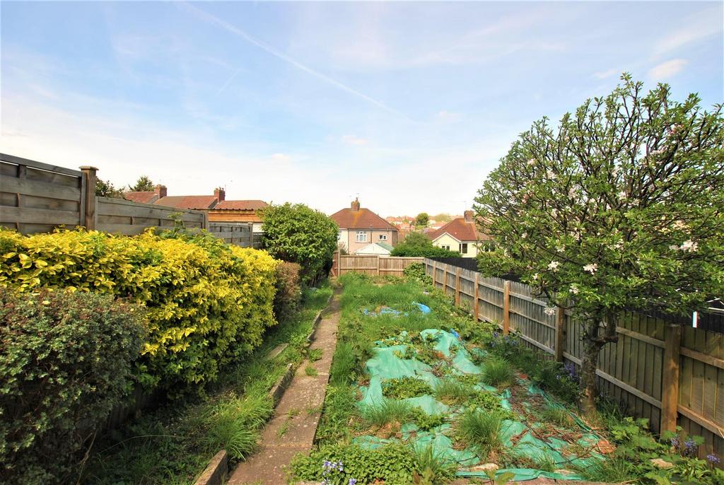 Hengrove Lane, Hengrove 3 bed terraced house for sale £240,000