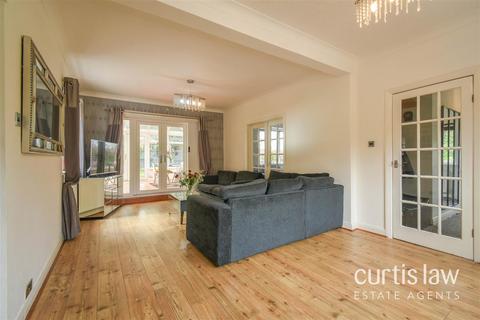 25 Beardwood Brow, Blackburn, BB2 7AT
