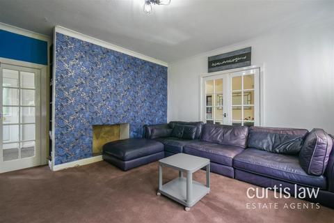25 Beardwood Brow, Blackburn, BB2 7AT