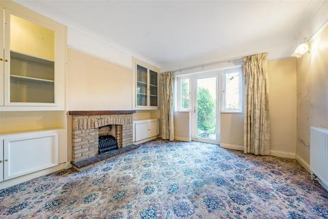 70 Beckingham Road, Guildford, GU2 8BU