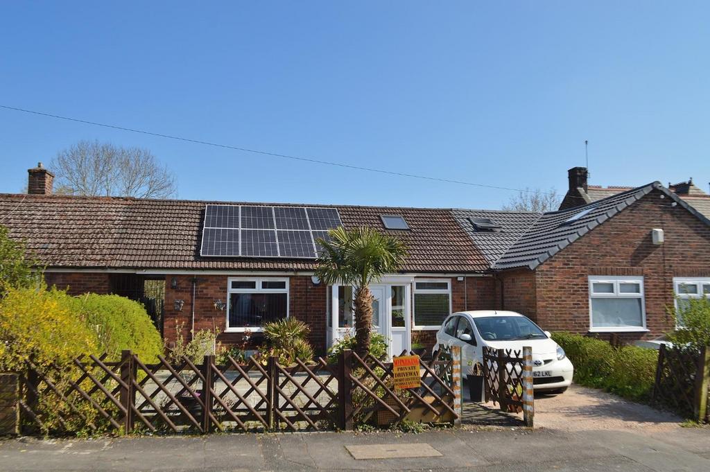 Belgrave Road, Oldham 2 bed house for sale £200,000