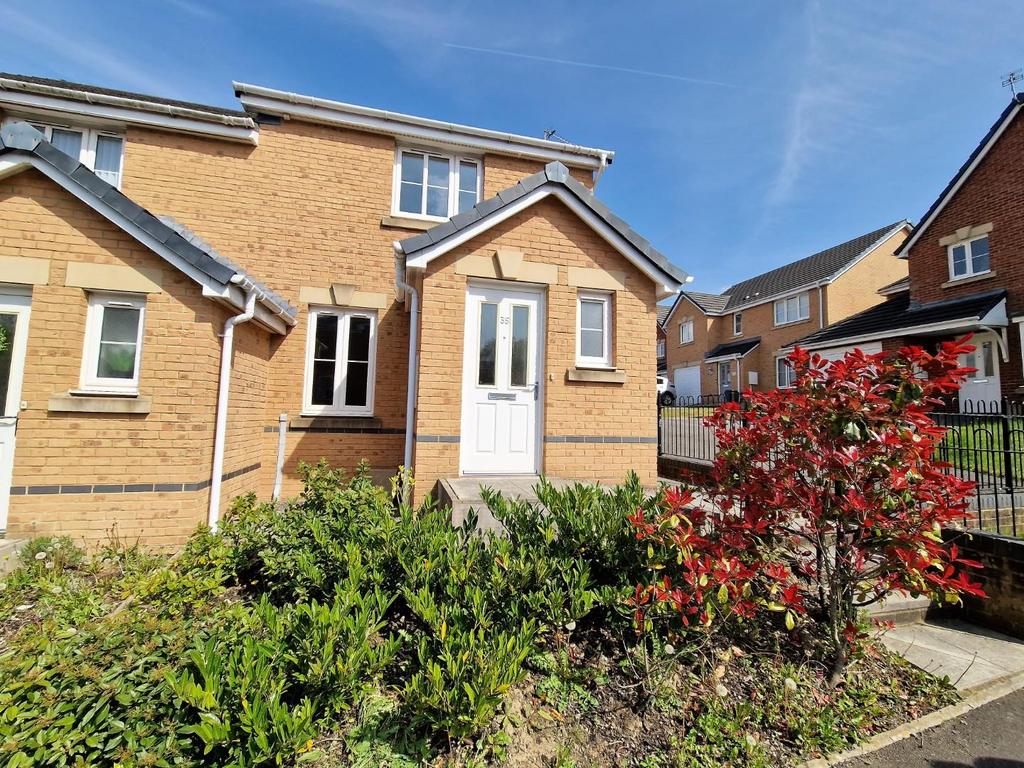 Ffordd Y Dolau, Llanharan, Pontyclun, CF72 9ZD 2 bed semidetached