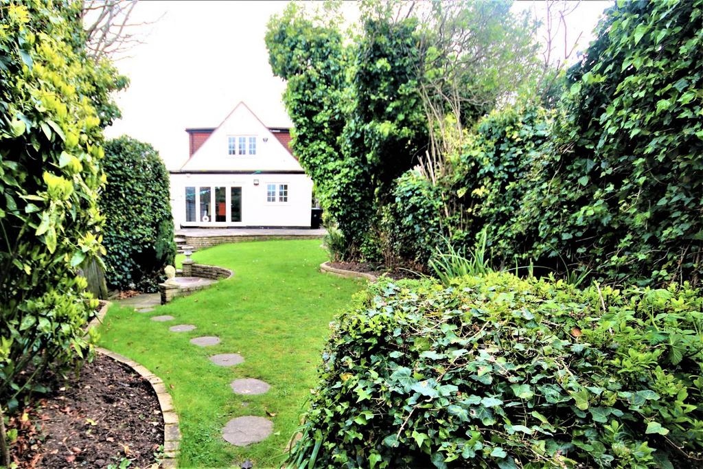 REAR ELEVATION OF PROPERTY &amp; MATURE GARDEN: