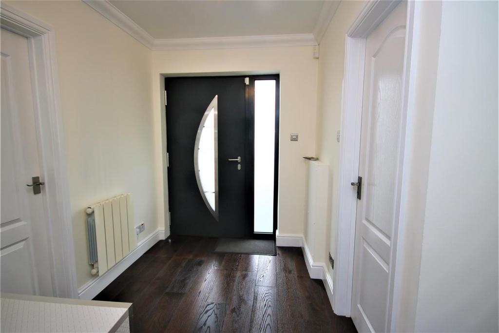 Entrance hall: