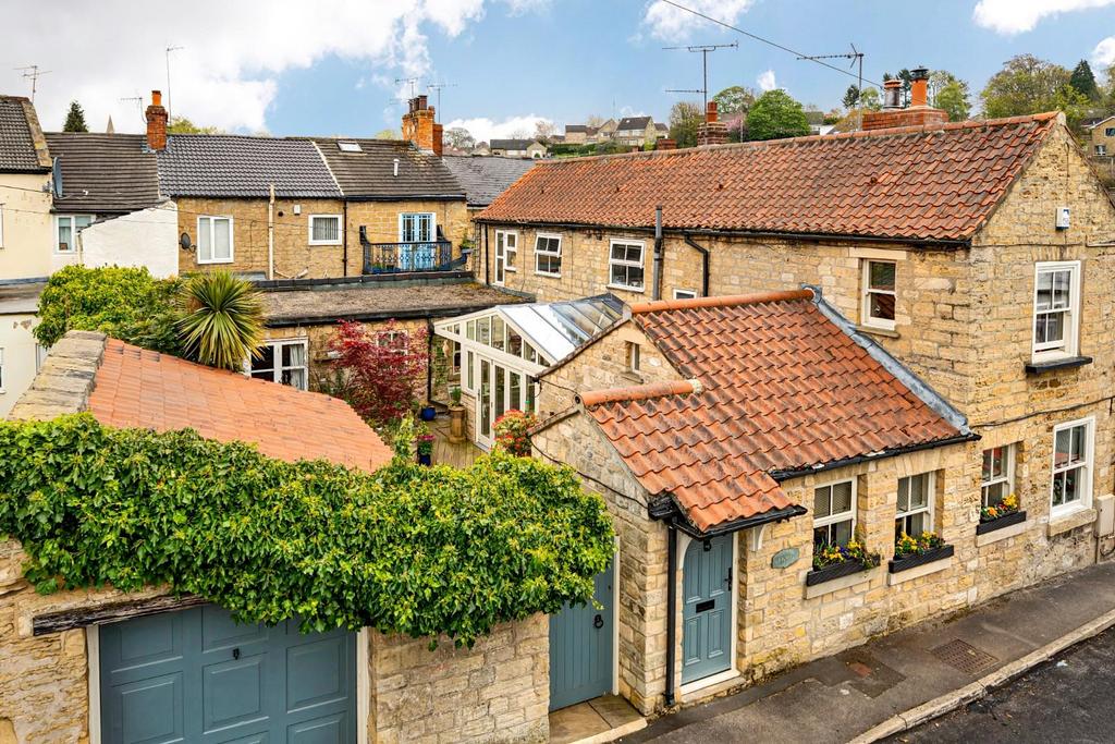 Back Street, Bramham, Wetherby 3 bed detached house for sale £475,000