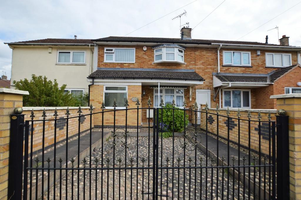 Fountains Avenue, Leicester, Leicestershire 3 bed semidetached house for sale £220,000