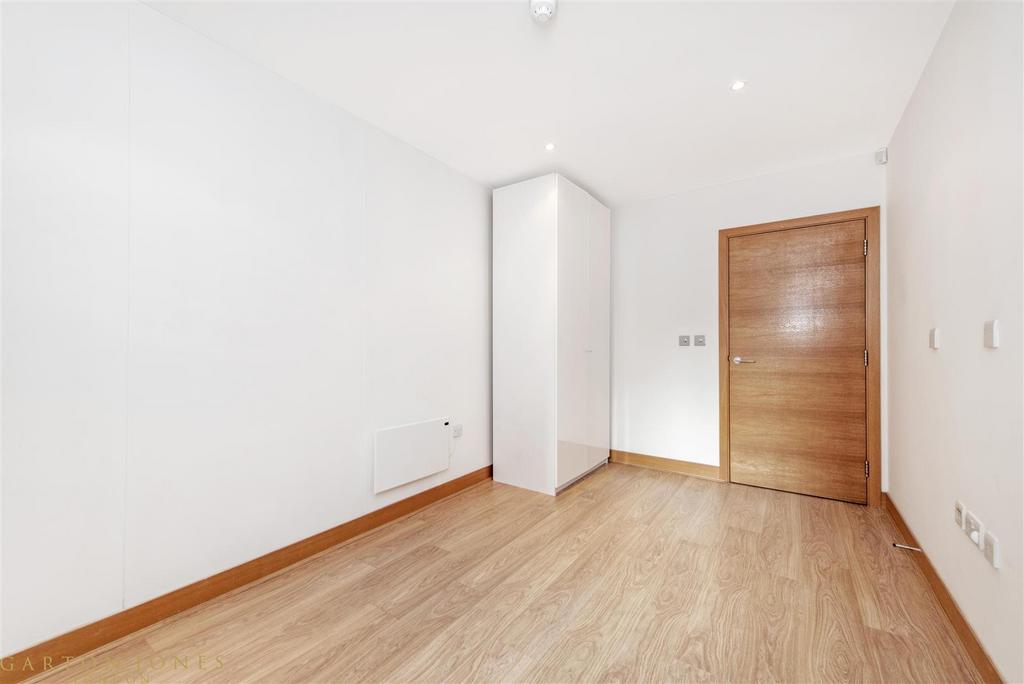 Bedroom.jpg