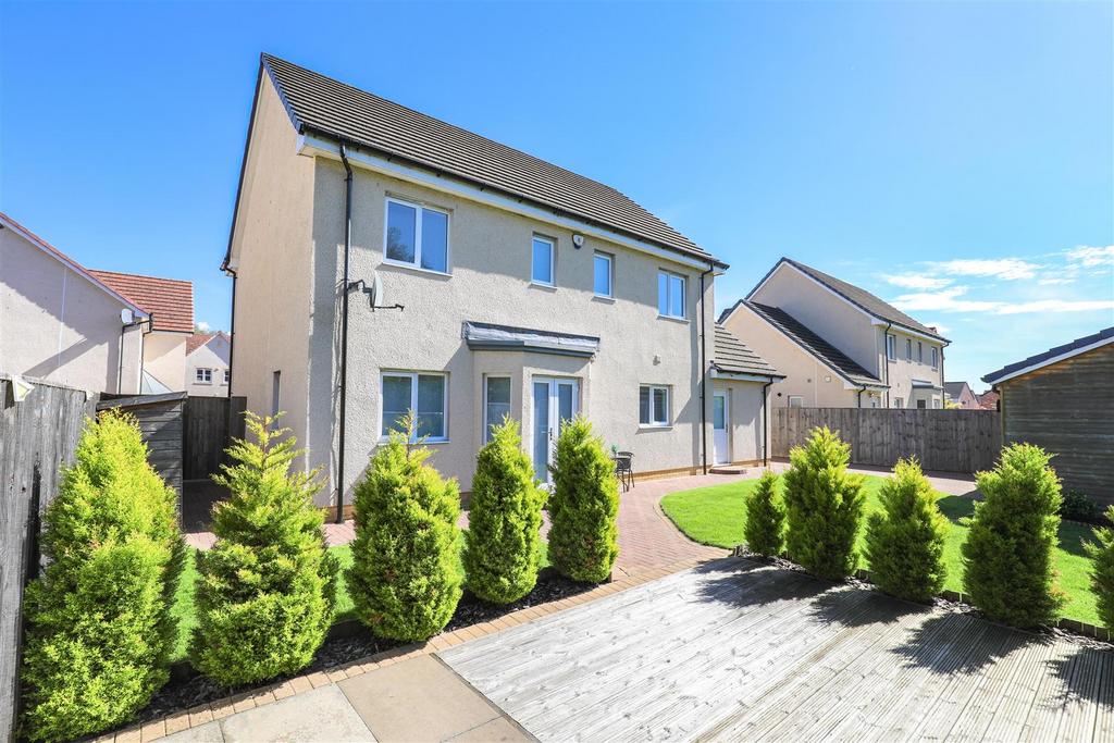 Grosset Place, Markinch 4 bed detached house £315,000