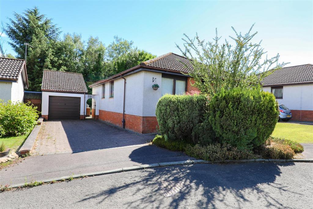 John Knox Gardens, Glenrothes 4 bed detached bungalow £245,000